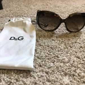 New barely used Dolce and Gabbana sunglasses